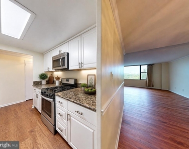 4600 Duke Street - Photo Thumbnail 3