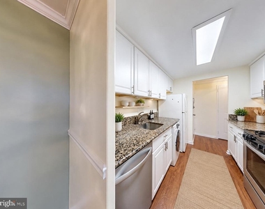 4600 Duke Street - Photo Thumbnail 4