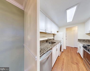 4600 Duke Street - Photo Thumbnail 19
