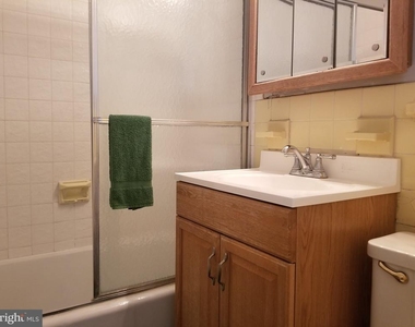 1021 Arlington Boulevard - Photo Thumbnail 23