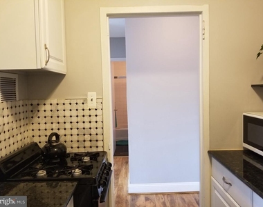 1021 Arlington Boulevard - Photo Thumbnail 6