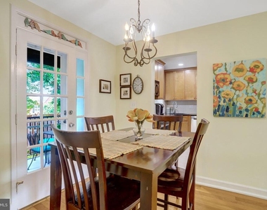 2883 S Abingdon Street - Photo Thumbnail 9