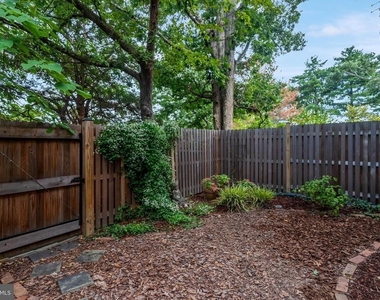 2883 S Abingdon Street - Photo Thumbnail 34