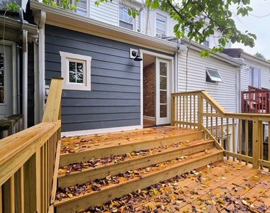3936 Dexter Street - Photo Thumbnail 12