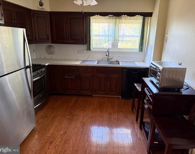 3555 Churchill Lane - Photo Thumbnail 1