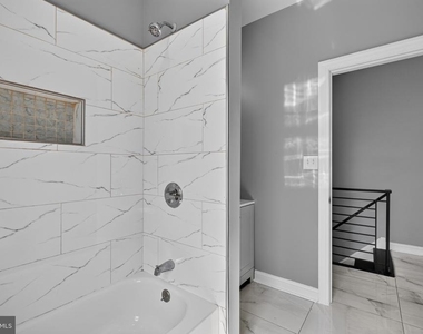 2141 S 64th Street - Photo Thumbnail 5