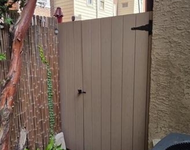 715 Rodman Street - Photo Thumbnail 32