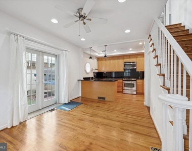 715 Rodman Street - Photo Thumbnail 21
