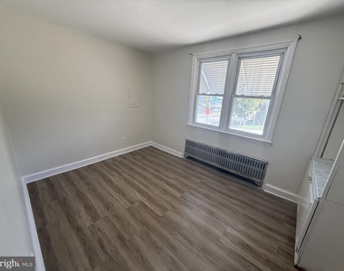 402 N Springfield Road - Photo Thumbnail 6