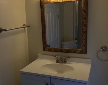 132 Paoli Pike - Photo Thumbnail 14