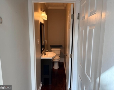 132 Paoli Pike - Photo Thumbnail 25