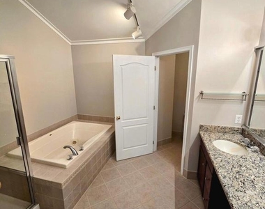 2336 S Whittmore Street - Photo Thumbnail 11