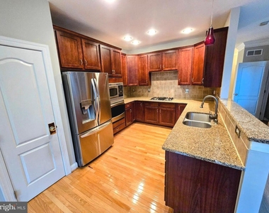 2336 S Whittmore Street - Photo Thumbnail 6