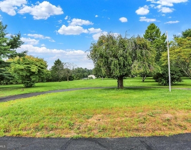 36 Antietam Road - Photo Thumbnail 17