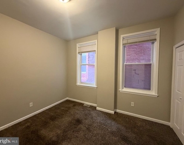 319 Academy Street - Photo Thumbnail 3