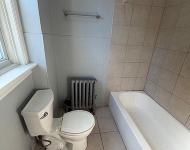 345 Woodland Street - Photo Thumbnail 7