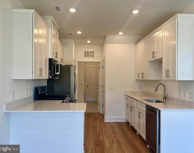 34 Bennet Field Way - Photo Thumbnail 11