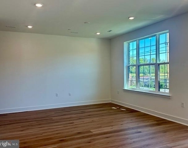 34 Bennet Field Way - Photo Thumbnail 8