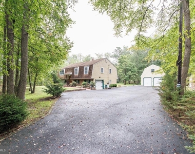 2294 Linden Avenue - Photo Thumbnail 1