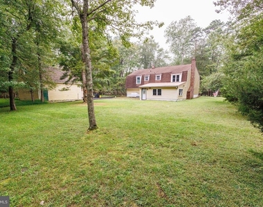 2294 Linden Avenue - Photo Thumbnail 8