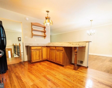 2294 Linden Avenue - Photo Thumbnail 20