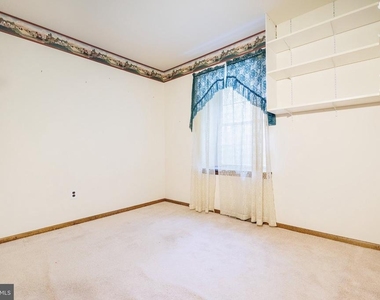 2294 Linden Avenue - Photo Thumbnail 34