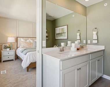 116 Spencer Way - Photo Thumbnail 14