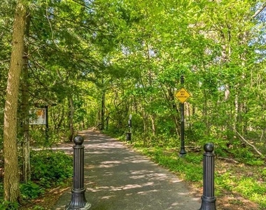 116 Spencer Way - Photo Thumbnail 18