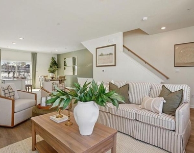 116 Spencer Way - Photo Thumbnail 10