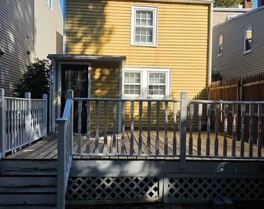9 Walnut Street - Photo Thumbnail 18