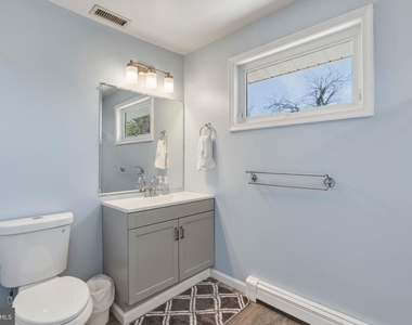 715 Lafayette Boulevard - Photo Thumbnail 23