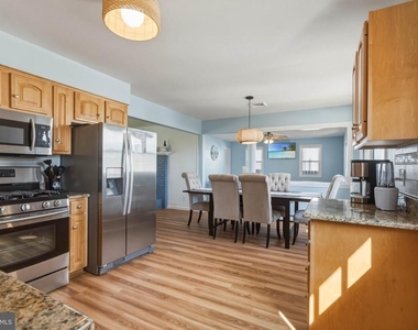715 Lafayette Boulevard - Photo Thumbnail 6