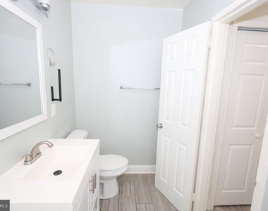 10107 Prince Place - Photo Thumbnail 10