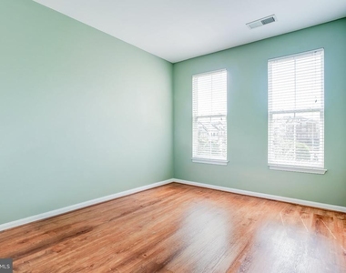 5408 Hartfield Avenue - Photo Thumbnail 22