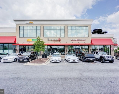 5408 Hartfield Avenue - Photo Thumbnail 30