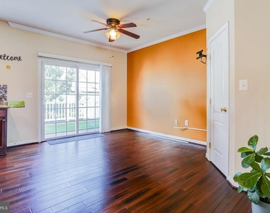 5408 Hartfield Avenue - Photo Thumbnail 13