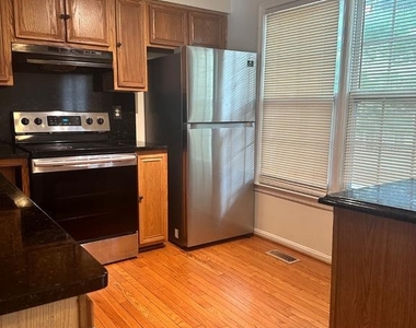 16424 Pleasant Hill Court - Photo Thumbnail 8