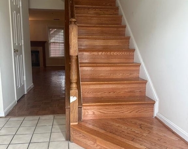 16424 Pleasant Hill Court - Photo Thumbnail 1