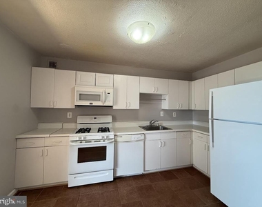 11801 Rockville Pike - Photo Thumbnail 6