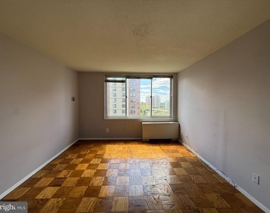11801 Rockville Pike - Photo Thumbnail 10