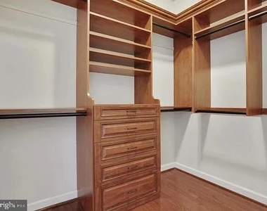 342 White Ash Place - Photo Thumbnail 17