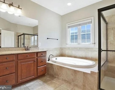 342 White Ash Place - Photo Thumbnail 14