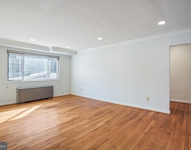 95 E Wayne Avenue - Photo Thumbnail 6