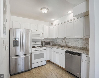 95 E Wayne Avenue - Photo Thumbnail 7