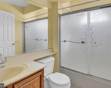 9354 Sombersby Court - Photo Thumbnail 19