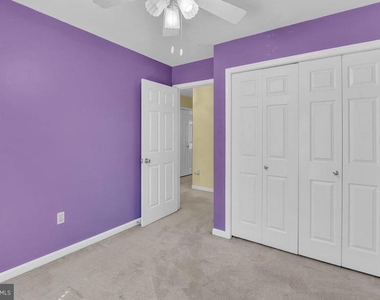 9354 Sombersby Court - Photo Thumbnail 18