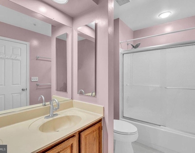 9354 Sombersby Court - Photo Thumbnail 14