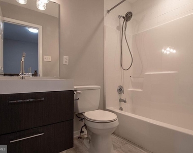 5620 Queen Anne Court - Photo Thumbnail 17