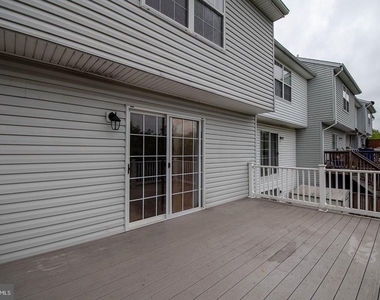 5620 Queen Anne Court - Photo Thumbnail 22