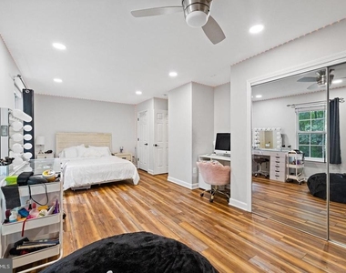 7014 Allington Manor Circle E - Photo Thumbnail 19